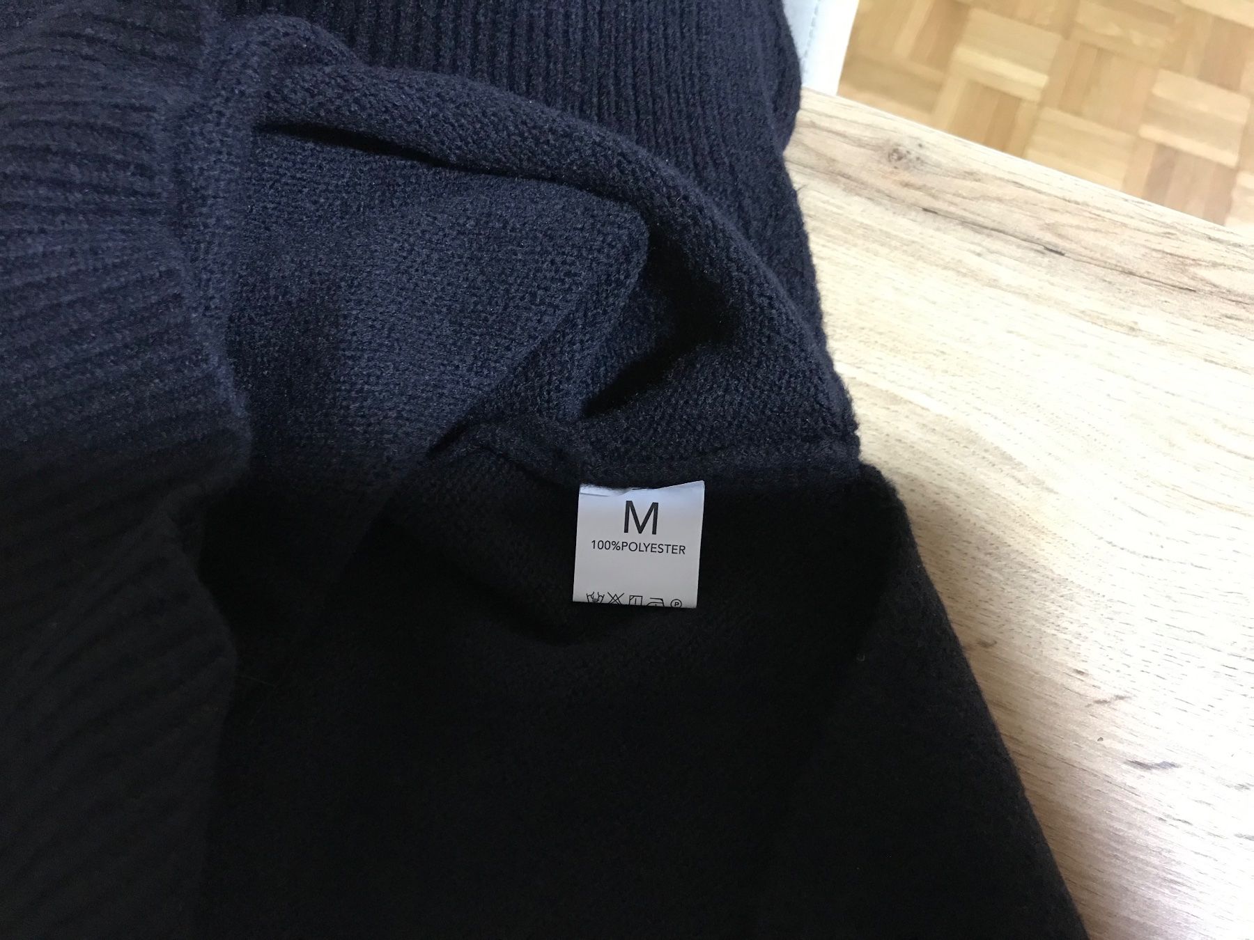 Maglioni & Felpe: Pullover Damen, Lockere Style, Gr.M , Neu – Nuovo (secondo la descrizione) da Buchs ZH venduto da baagii 3