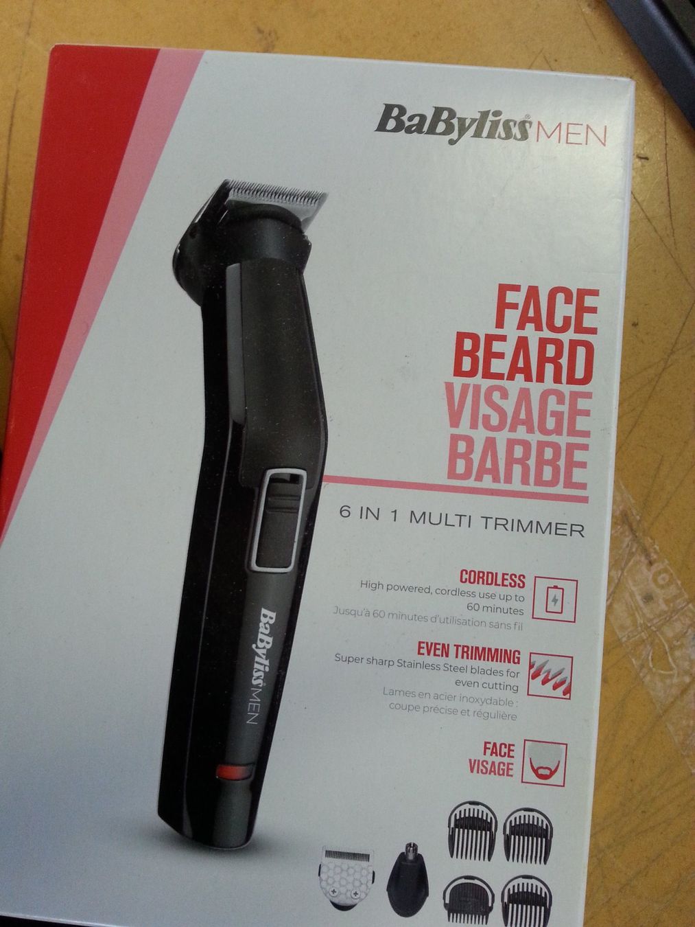 Taglio: Babyliss Men Face MT725E Multitrimmer – Nuovo e nell'imballaggio originale da Brügg BE venduto da TSP02