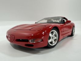 Chevrolet Corvette C5 1:18, rot, BBURAGO 