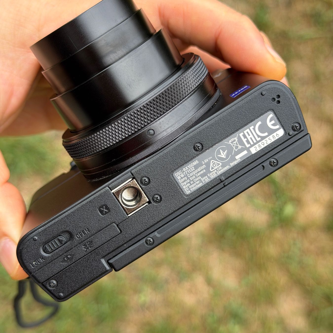 Sony Fotocamera: SONY RX100 VI 4K Compact camera 20.1MP 1" CMOS – Usato da Vésenaz venduto da Grailium 4