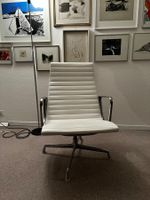 Vitra Eames Aluminum High Back Chair - Leder, weiss