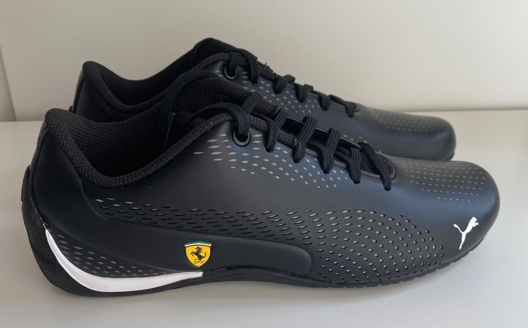 Puma Scarpe per ragazzi: Ferrari Drift Cat 5 Ultra II Sneaker, 39 – Nuovo e nell'imballaggio originale da Luzern venduto da falena01 1
