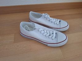 weisse Stoffschuhe in Gr. 41