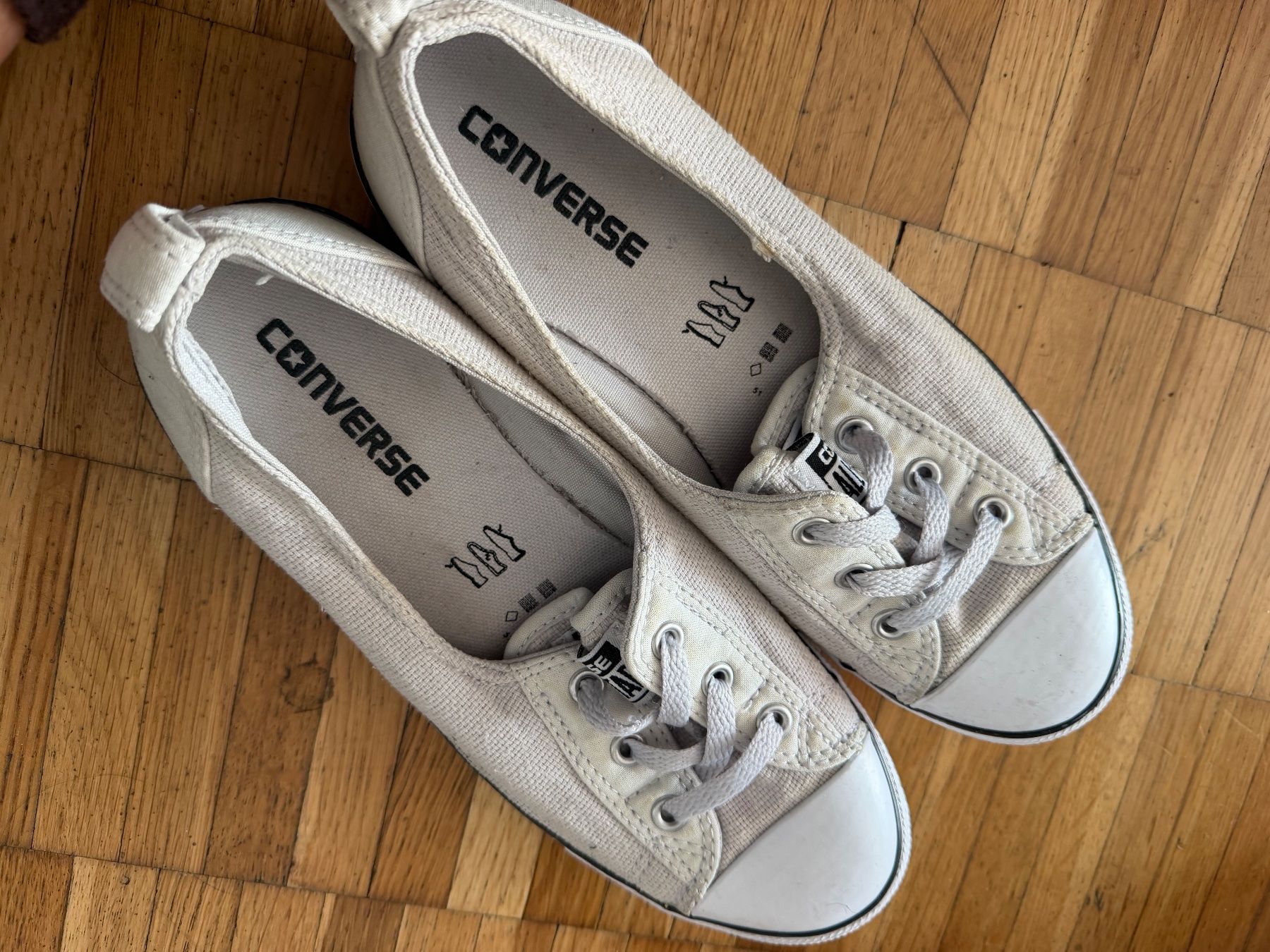 Converse Damenschuhe: converse gr 39 – Gebraucht aus Winterthur von EasyRS