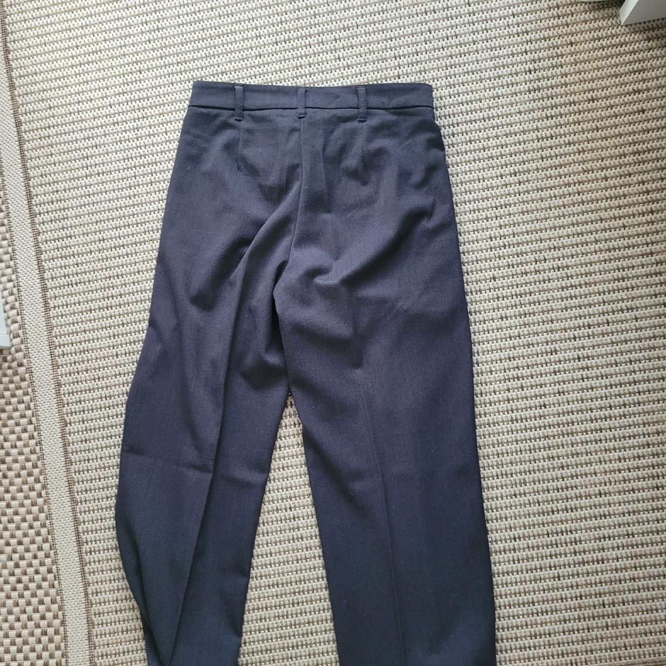 Bershka Pantaloni: BERSHKA Pantalon gris taille 36 – Nuovo (secondo la descrizione) da Genève venduto da Tanaa_12 4