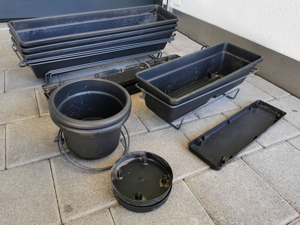 Blumenkästen Set für Balkon mit Untertöpfen und Halterungen Kaufen