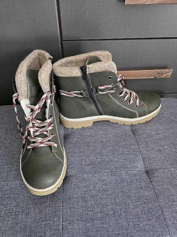 Chaussures femmes: Rieker Boots NEU Grösse 41 – D'occasion à Siebnen par mar_n7g9