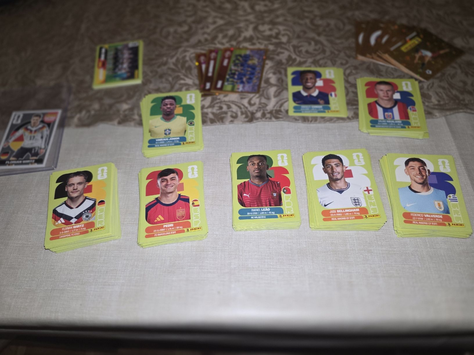 Panini Cartes à collectionner: Panini stickers 325 items,all different,no duplicates – Neuf (Voir description) à Schlieren par gon_qg7x