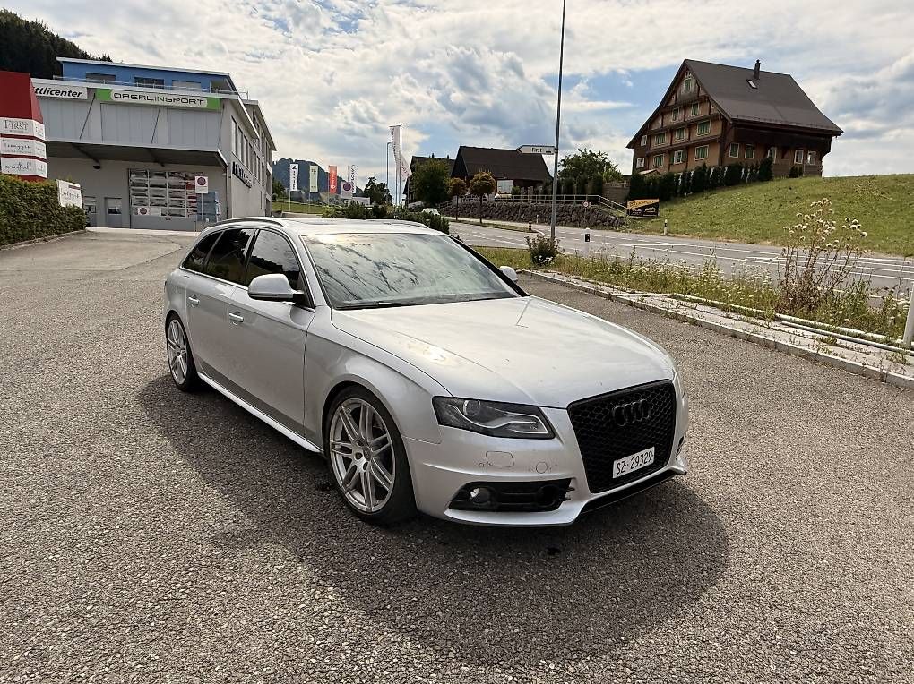 Audi Autos: Audi s4 B8 – D'occasion à Rüti ZH par KarawanHolzGmbH