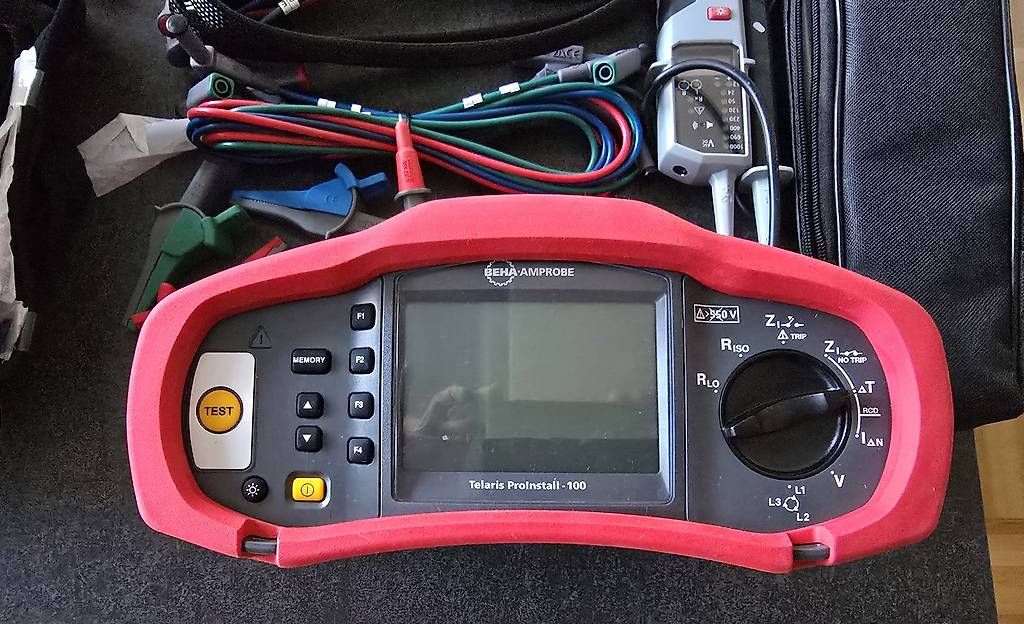 Messen: Installationstester NIV – Gebraucht aus Bassersdorf von locozbergamo