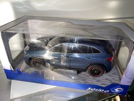 Mercedes-Benz GLA Modellauto Solido 1:18 NEU inkl. OVP