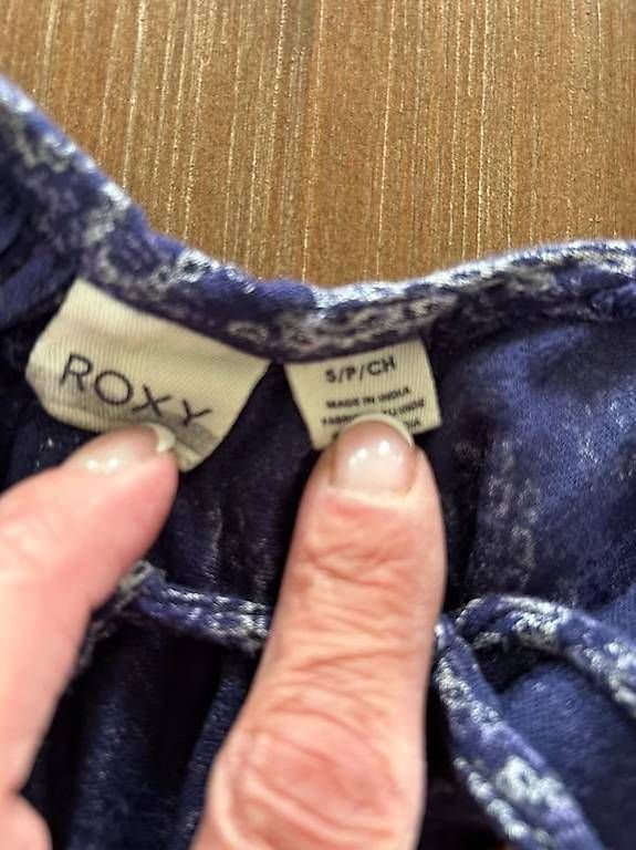Roxy Vestiti: Maxikleid von Roxi – Usato da Beringen venduto da Sternli650 3