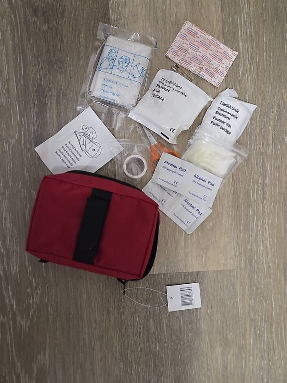 Kit di pronto soccorso: Erste Hilfe Set – Nuovo (secondo la descrizione) da Ennetbürgen venduto da Tropi5 2
