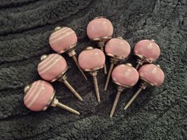 9 Knauf / Griffe aus Keramik für Möbel, rosa