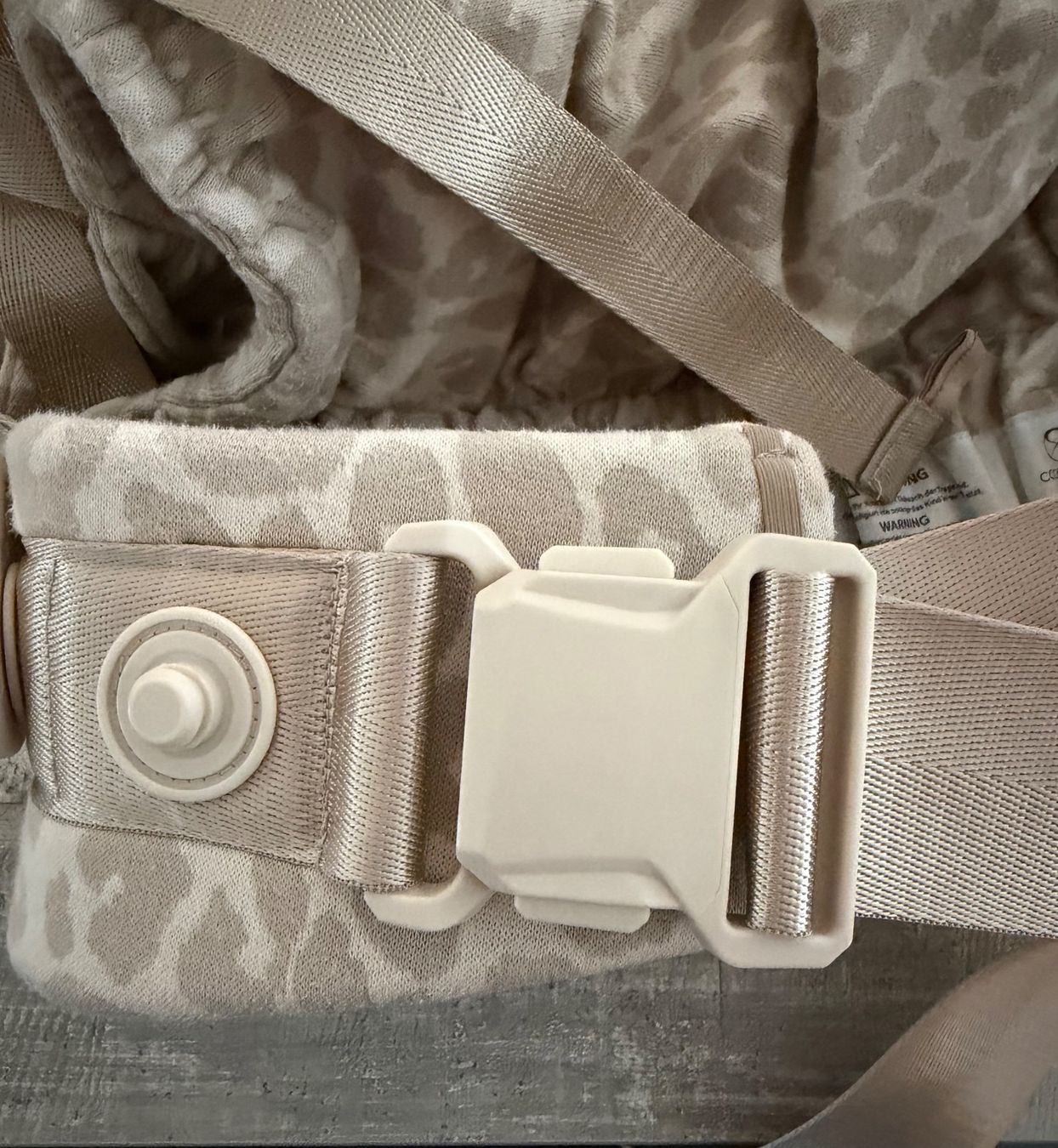Bauch- & Rückentragen: Babytrage Cocoome Nova leo/beige – Gebraucht aus Ossingen von kai.s 4