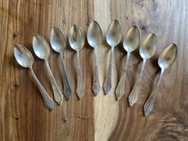Dessertloeffel versilbert  9 Stueck