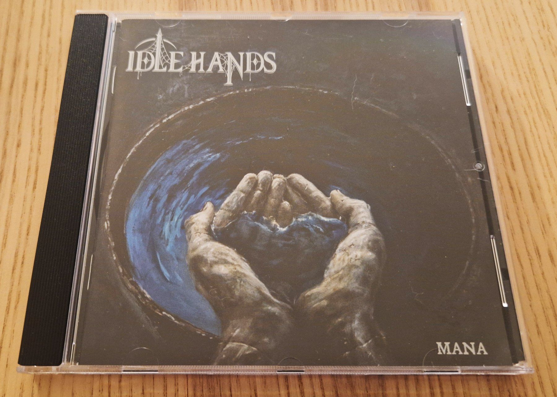 CD: Idle Hands – Mana (CD) – Usato da Luzern venduto da Belethors_GenGoods