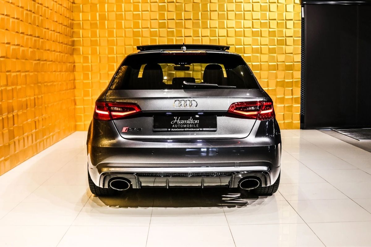 Audi Automobili: Audi RS3 – Usato da Vouvry venduto da zin_v6pr 3