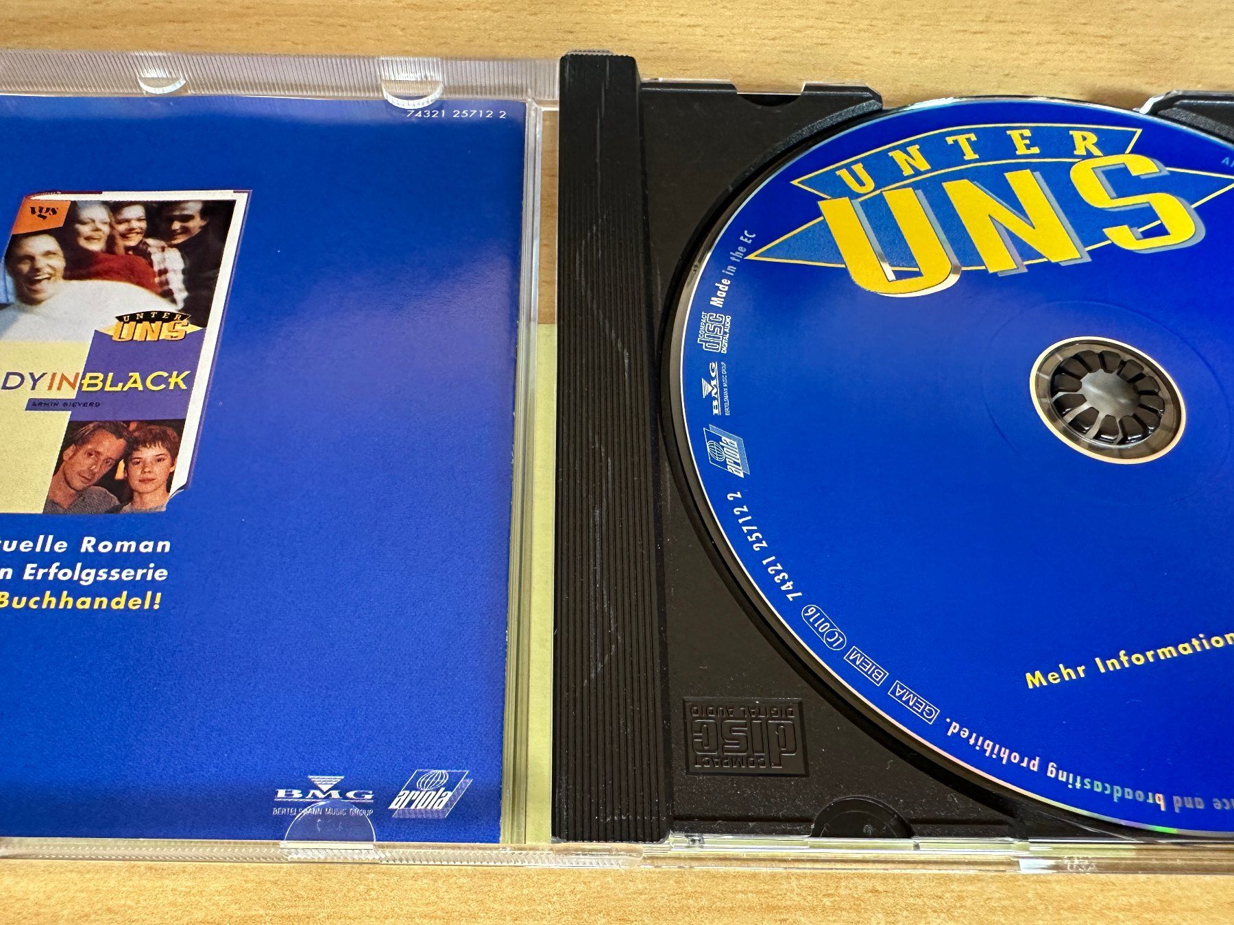 CD: Various – Unter Uns Vol. 1 – Usato da Rikon im Tösstal venduto da Alpenmutz 2
