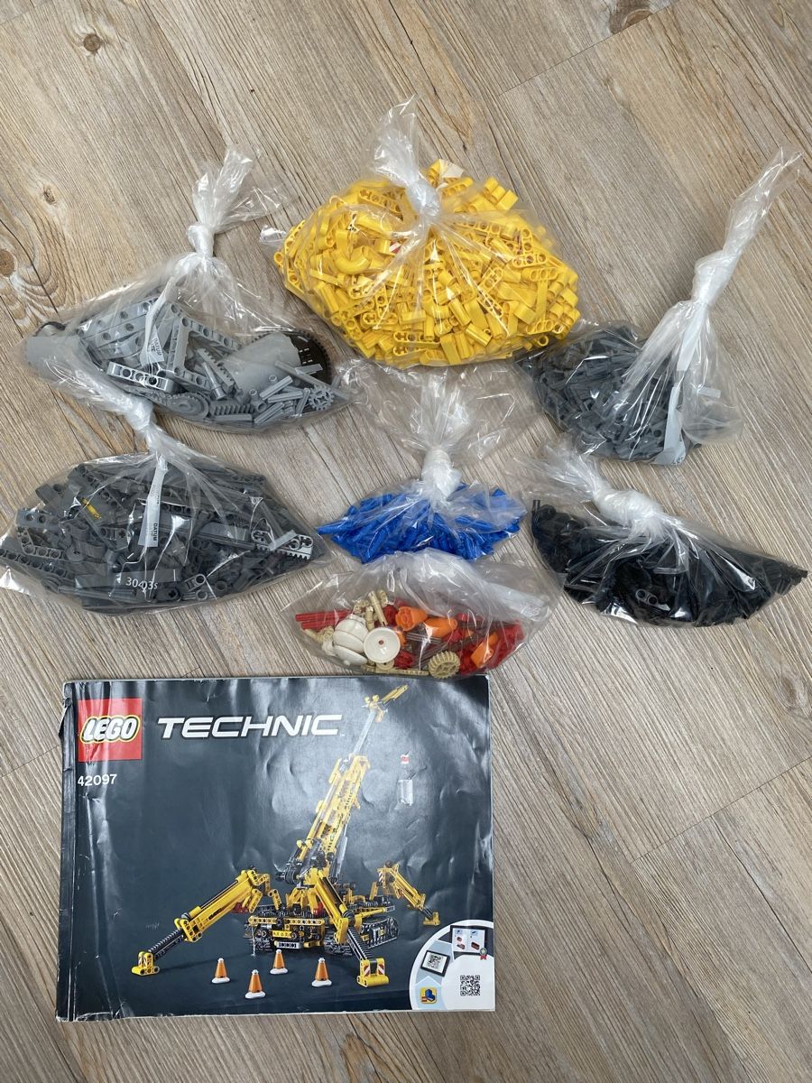 Lego Giocattoli: Lego Technic 42097 Spinnenkran – Usato da Killwangen venduto da Sommer15 1