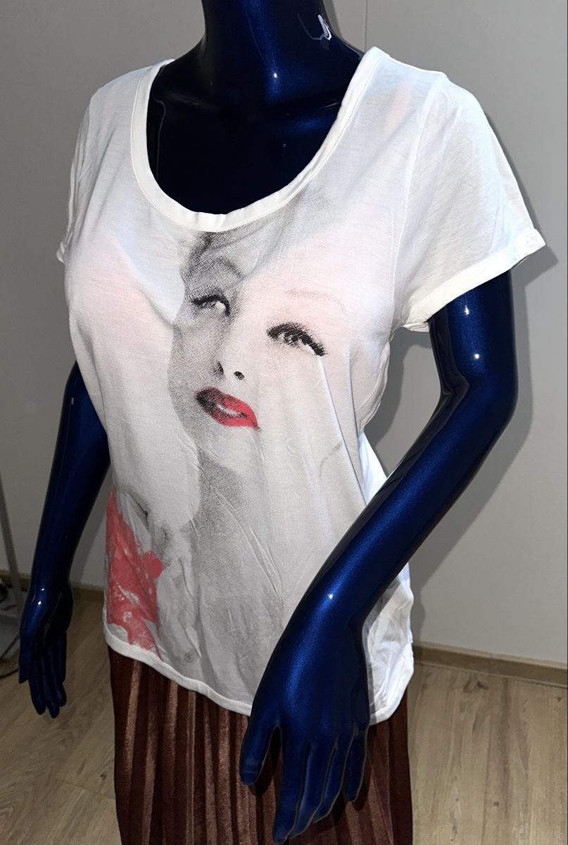 Escada Tops: ESCADA SHIRT GR. M neuwertig – Neu (gemäss Beschreibung) aus Unteraegeri von MH203 2