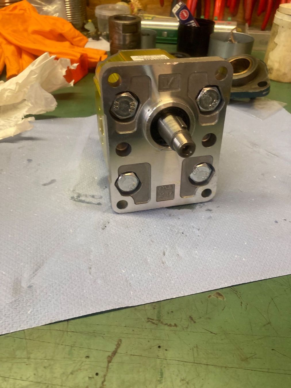 Pompe & Parti di ricambio: Zahnradpumpe, Hydraulikpumpe – Nuovo e nell'imballaggio originale da Ottikon venduto da speedy_79 3