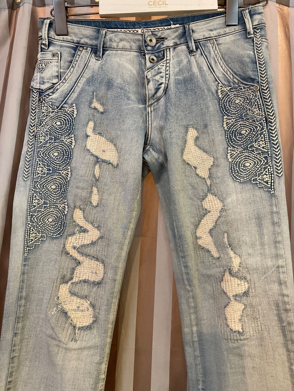 Nile Jeans: NILE Damen Jeans Grösse S – Usato da Baar venduto da koala9 1
