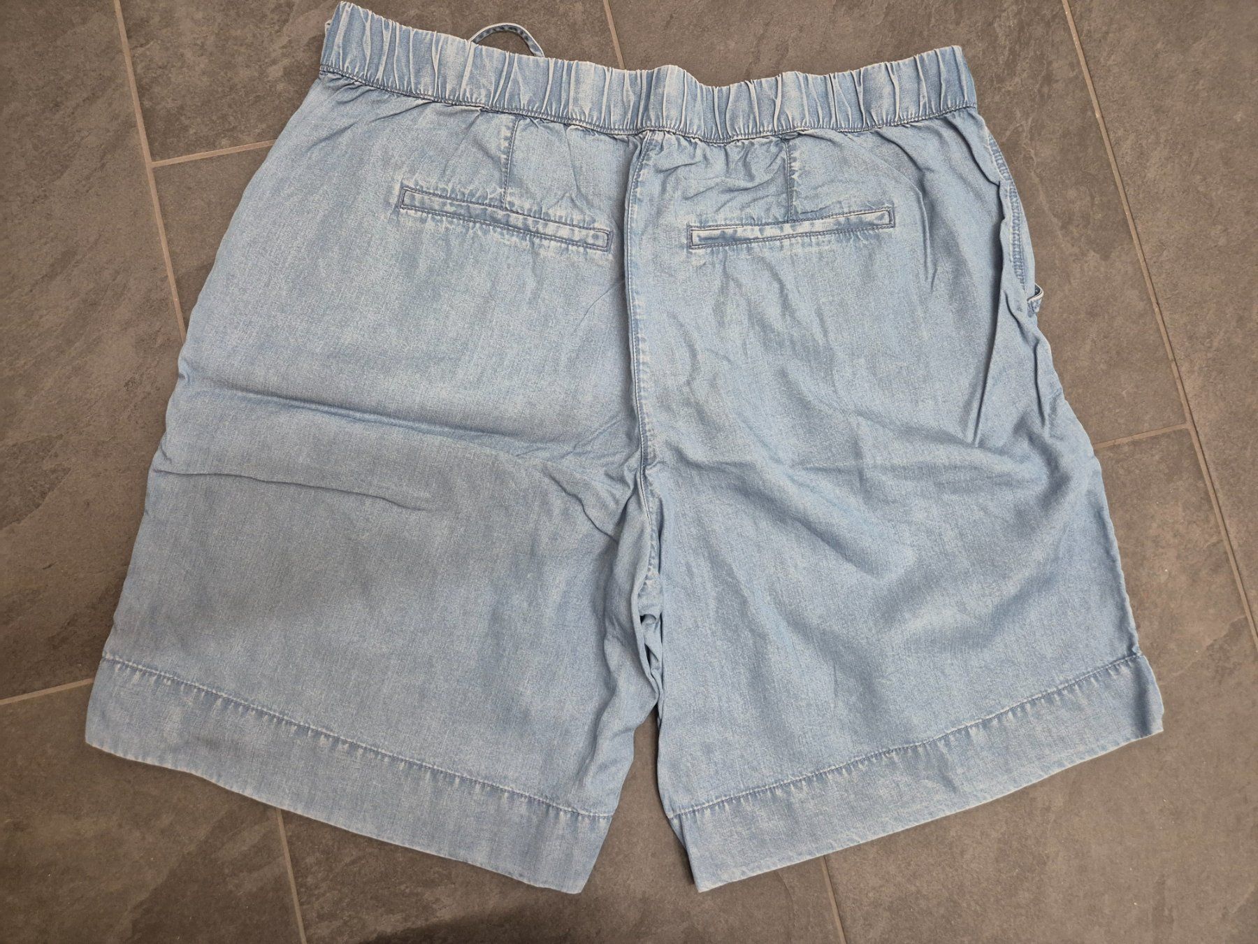 Tom Tailor Jeans: Shorts Grösse 40 von Tom Tailor – Usato da Basel venduto da Misoppe 3