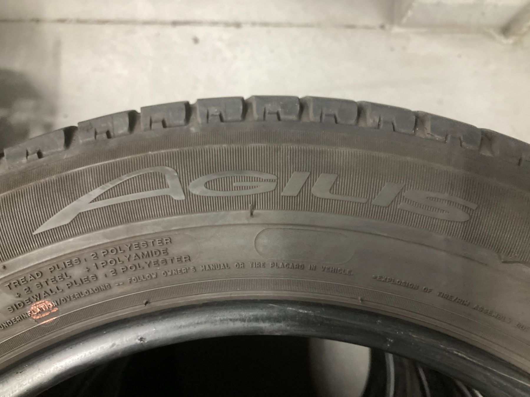 Michelin Pneus & Kompletträder: Sommerpneu  215/60R17 C Michelin – Gebraucht aus Cham von WB2223 2