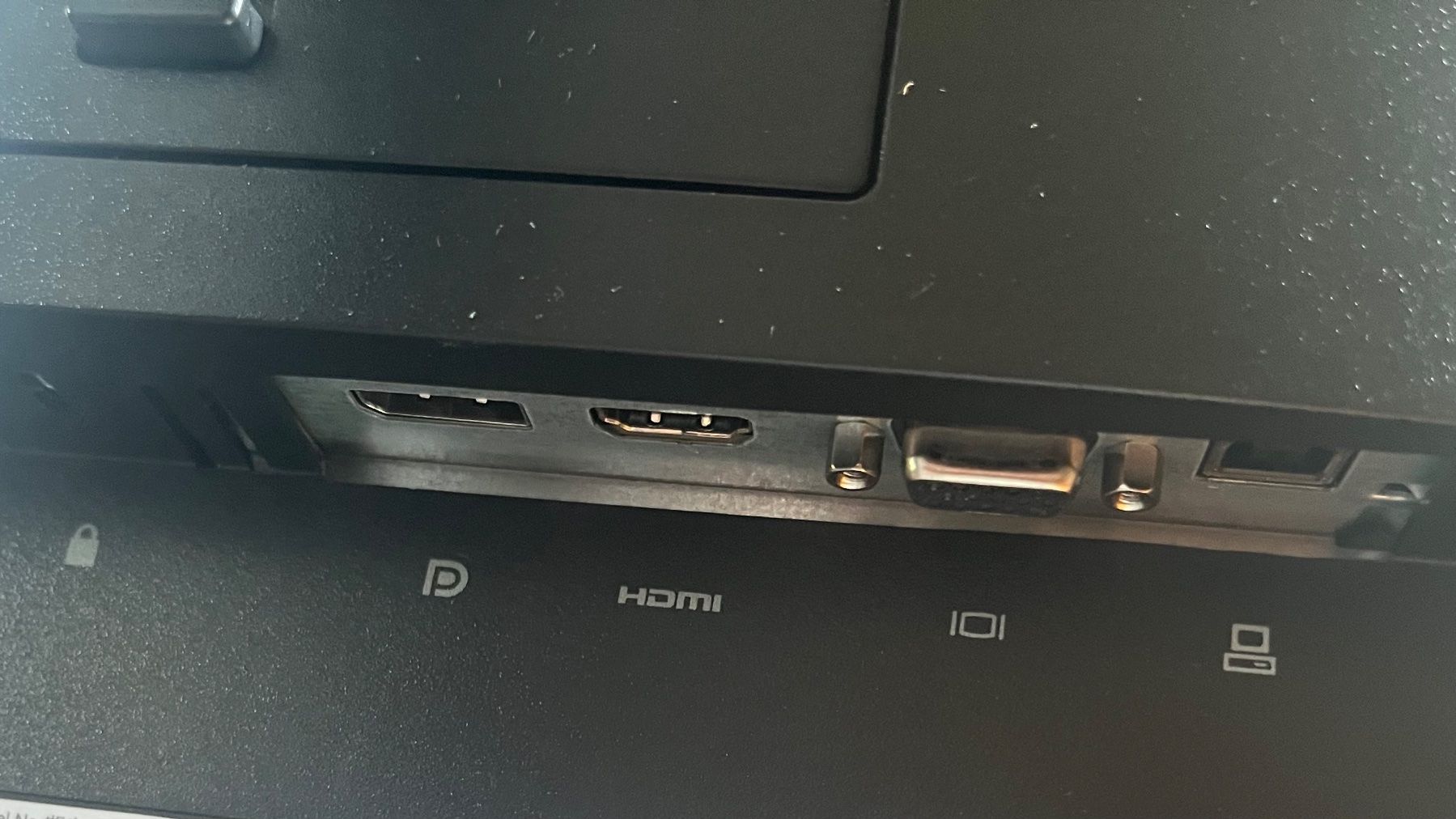 Hewlett Packard Monitor: HP MONITOR E243i 24" – Usato da Oberengstringen venduto da em2k 3
