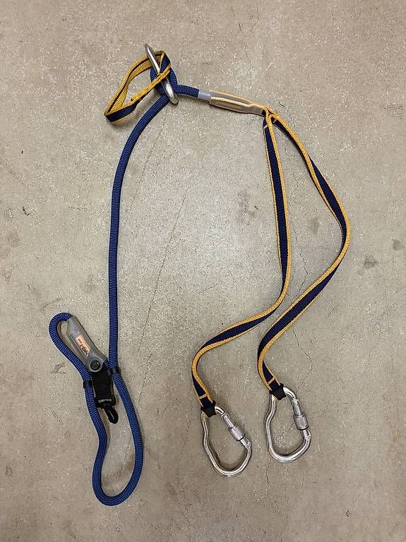 Pareti & prese d'arrampicata: Kit complet via ferrata – Usato da Geneve venduto da Jlinares 2