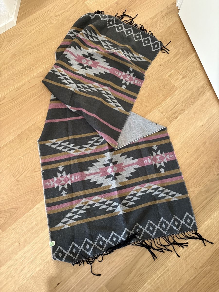 Foulard & Sciarpe: Mystic scarf grey / pink / brown – Usato da Rolle venduto da gos_2xy5 3