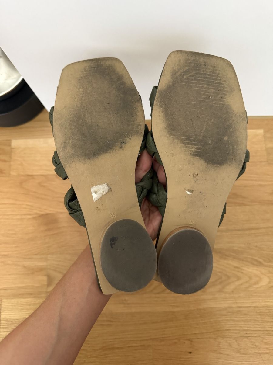 Scarpe da donna: Rivano flat sandale size 36 leather – Usato da Basel venduto da jfa_5rzf 2