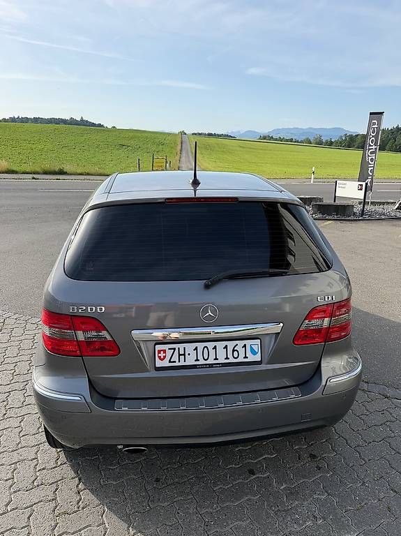 Automobili: Mercedes-Benz B200 CDI – Usato da Mettmenstetten venduto da branimir81 4