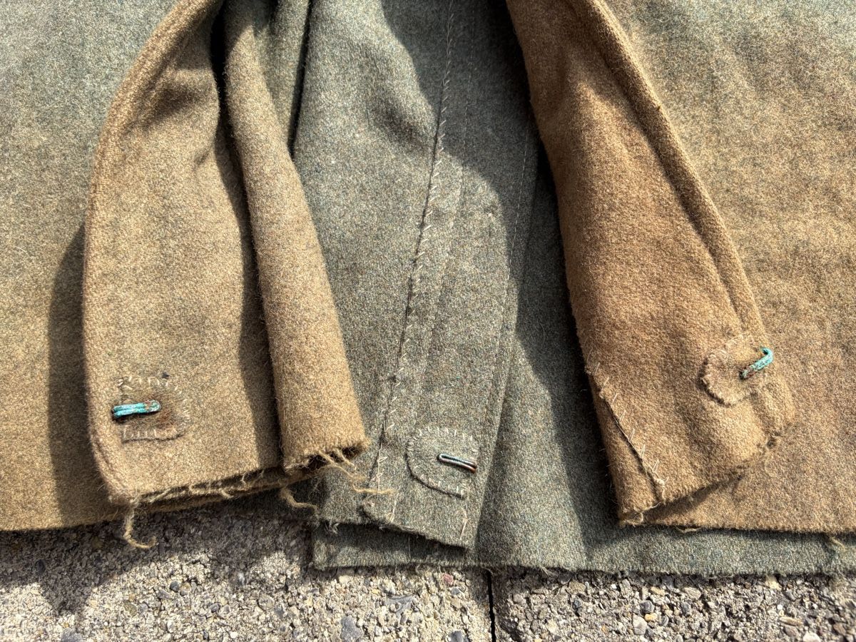 Uniformes: Repro WW2 Wehrmacht Mantel – D'occasion à Balsthal par Sven.sch 4