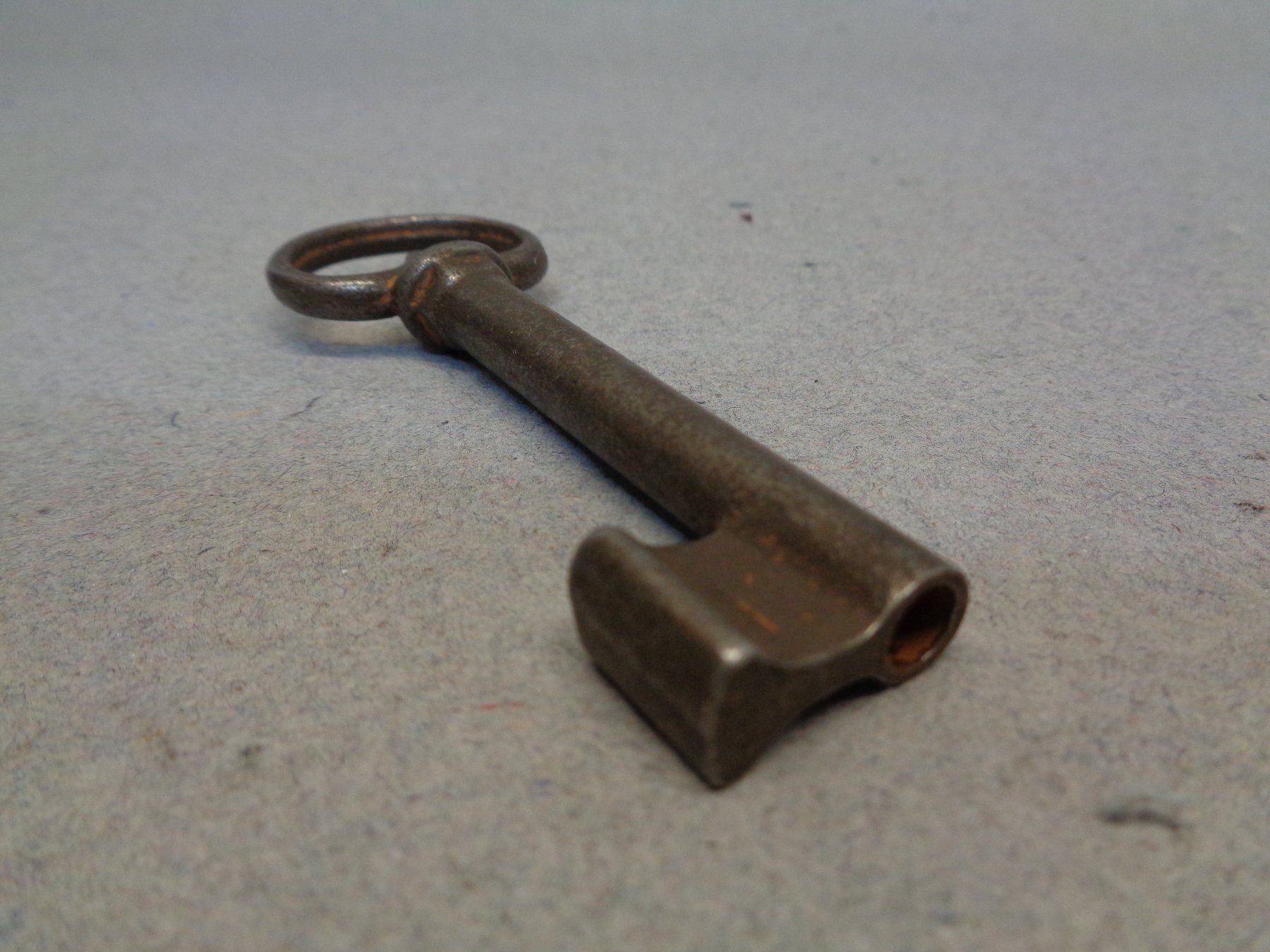 Cadenas: Schloss mit Schlüssel / Antik – D'occasion à Aarwangen par SEC500 8