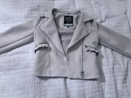 Süsse Mädchenjacke, Gr. 128, ideal für den Übergang!