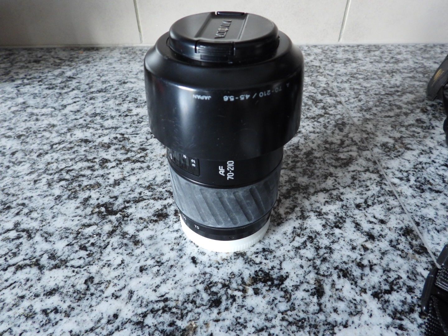 Minolta Fotocamera: Minolta Dynax 300si mit Objektiv und Tasche – Usato da Plasselb venduto da Bokra351 3