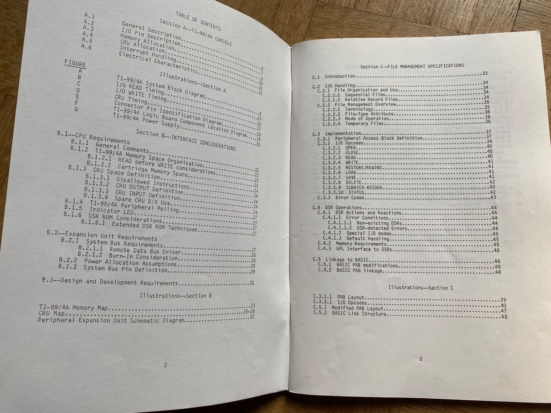 Libri: Texas Instruments TI-99/4A Konsole - Technische Daten – Usato da Adliswil venduto da synchrot 1