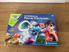 Jeu: Cristaux et pierres précieuses - Clementoni