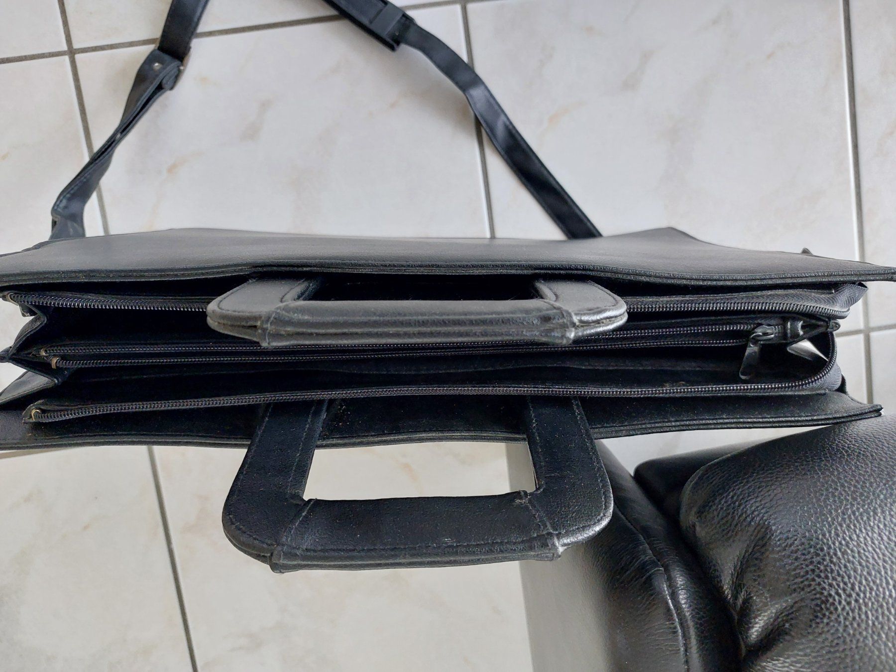 Koffer & Taschen: Aktentasche – Gebraucht aus Schmitten von Renistern68 1