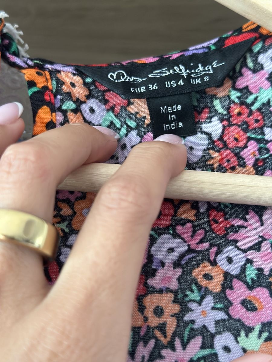 Kleider: Robe en fleur avec grand col NEW – Neu (gemäss Beschreibung) aus La Croix (Lutry) von secondhandZara 2