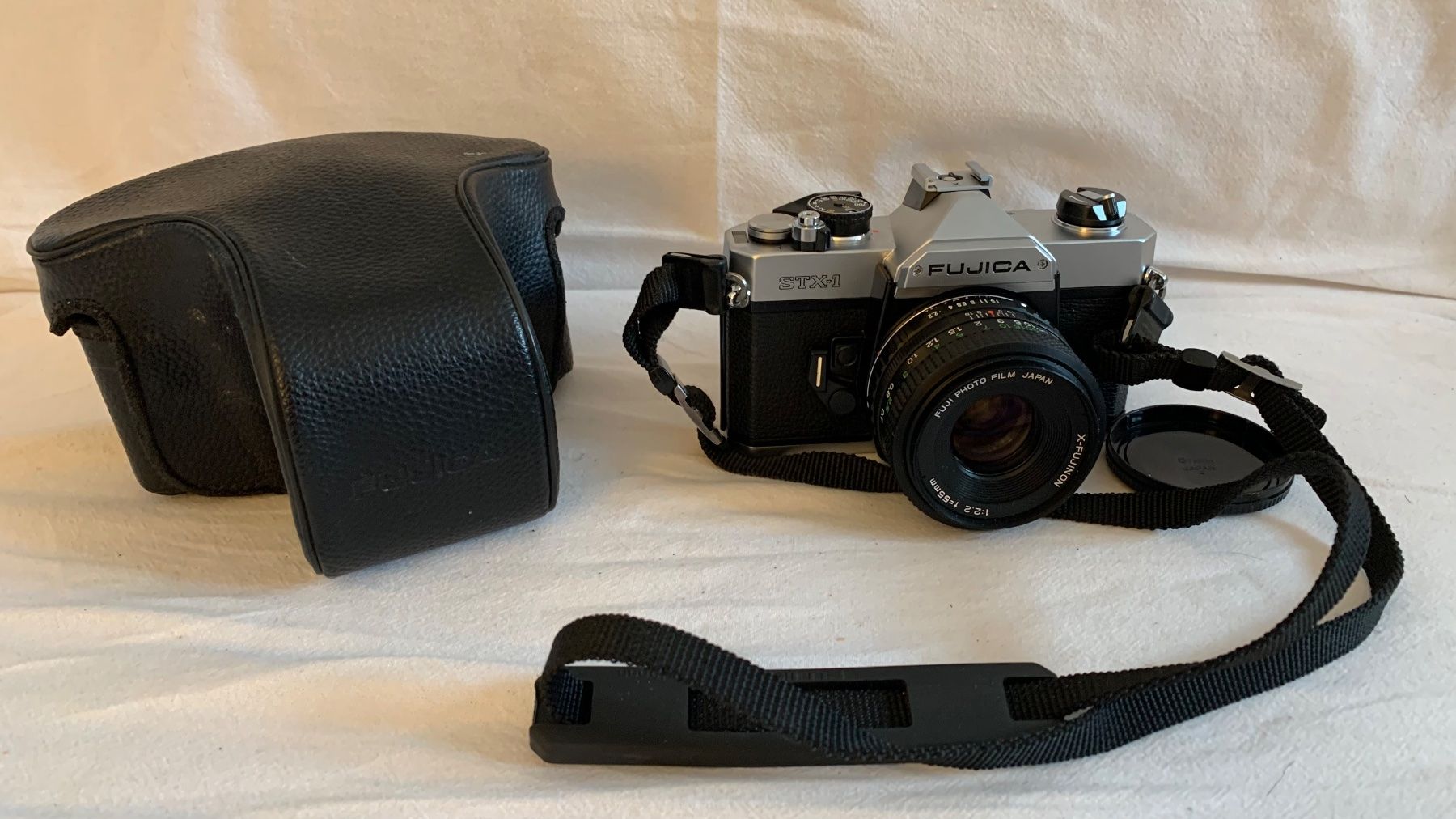 Fujica Fotocamera: Fujica STX-1 – Usato da Banco venduto da mic_ckx7 2