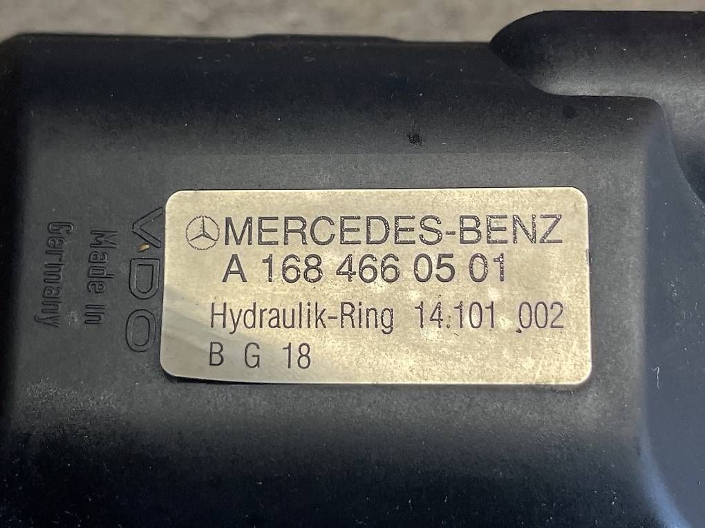 Toutes les pièces auto: Mercedes : A-KLASSE / VANEO Servopumpe – D'occasion à Udligenswil par Sch2s 2