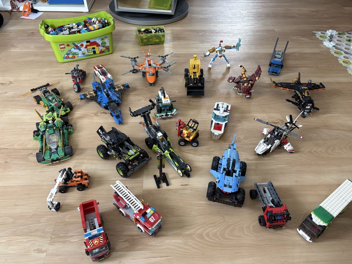 Lego Giocattoli: Lego Ninjago, City, Technik, Figuren – Usato da Hendschiken venduto da Hujbe