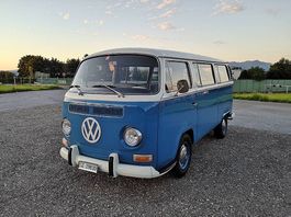 VW T2a DeLuxe Bus JG 1971