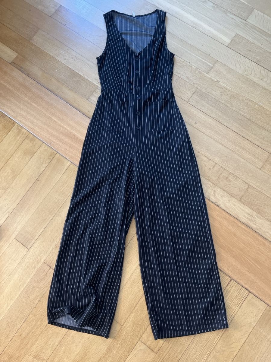 Jumpsuits: Hosenkleid, gestreift, M – Gebraucht aus Solothurn von Bobesch08 1