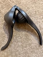 Elegante schwarze Zitruspresse von Tupperware, Neu!