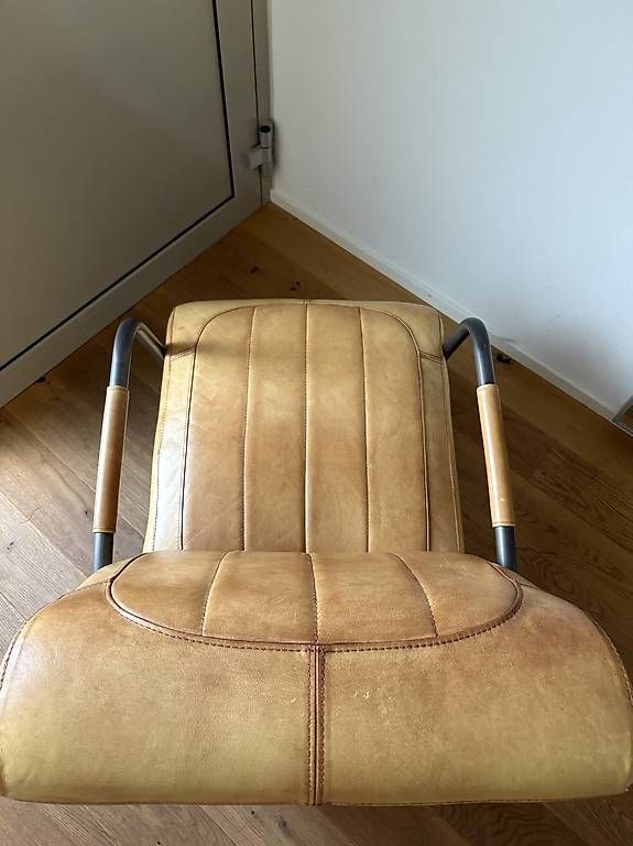 Poltrone: Sessel Leder B:57 H:84 T:82 – Usato da Worblaufen venduto da Bjoernkuehl 3