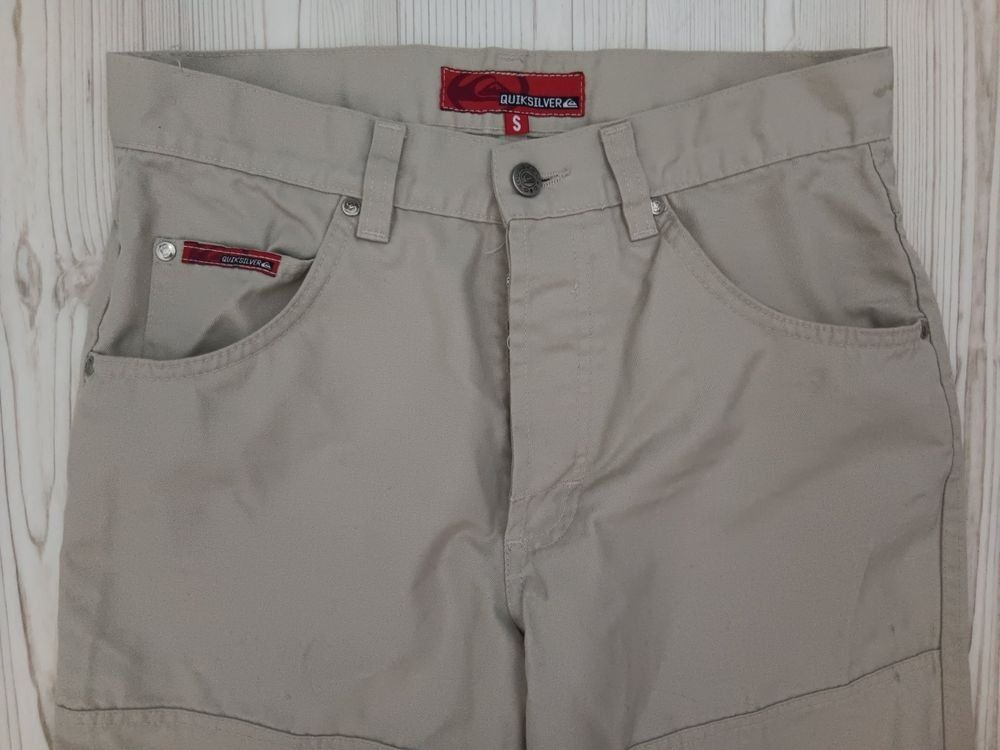 Quiksilver Jeans: Jeans QUIKSILVER  Taille / Grosse S ..... – Usato da Cossonay-ville venduto da Super-Price-Quality 1